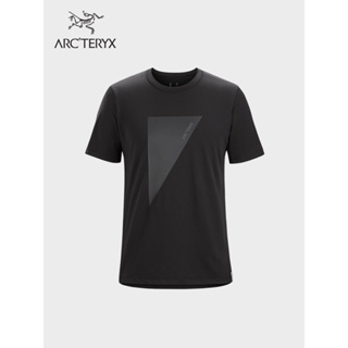 Arcteryx เสื้อยืดแขนสั้น ผ้าฝ้าย ระบายอากาศ พิมพ์ลาย CAPTIVE ARCPOSTROPHE สําหรับผู้ชาย