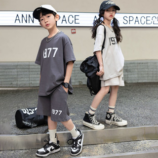 SweetKids พร้อมส่งจากกทม🌸 เสื้อผ้าเด็กโต🍓ชุดเสื้อแขนสั้นและกางเกงขาสั้นสไตล์เกาหลีสำหรับเด็กหญิงและเด็กชายวัยรุ่น พร้อมสำหรับเด็กอายุ 6-15 ปี