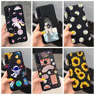 เคสโทรศัพท์มือถือ ซิลิโคนนิ่ม กันกระแทก ลายนักบินอวกาศน่ารัก สําหรับ Motorola One Macro XT1970-1