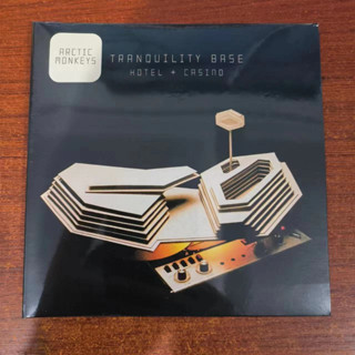 Zxxx อัลบั้ม CD รูปลิงอาร์กติก Tranquility Base Hotel Casino