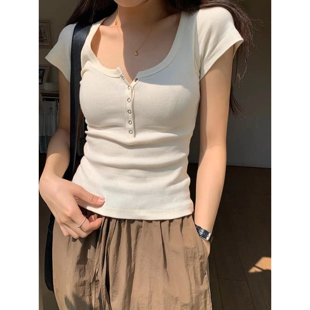 Suitcute เสื้อยืดแขนสั้น เสื้อยืดขาว ผ้าฝ้าย ติดกระดุมด้านหน้า สําหรับผู้หญิง