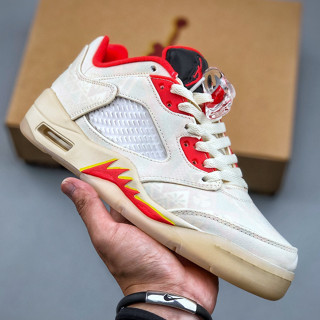 Air Jordan Retro 5 Low Chinese New Year รองเท้าบาสเก็ตบอล DD2240-100. Air Jordan Retro 5 Low Chinese New Year รองเท้าบาสเก็ตบอล DD2240-100