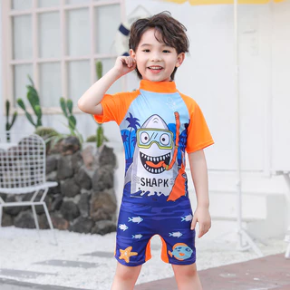 【จัดส่งจากประเทศไทย】ชุดว่ายน้ำเด็กผู้ชายแบบวันพีซ, กันแดดคุณภาพสูง, แห้งเร็ว, บางรุ่นมีหมวก,