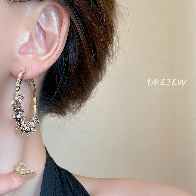 DREJEW ต่างหูเข็มเงิน 925 ประดับเพชร หรูหรา เหมาะกับคนแพ้ง่าย ราคา ถูกที่สุด ดีลบีเคเค แกลเลอรีภาพที่ 4
