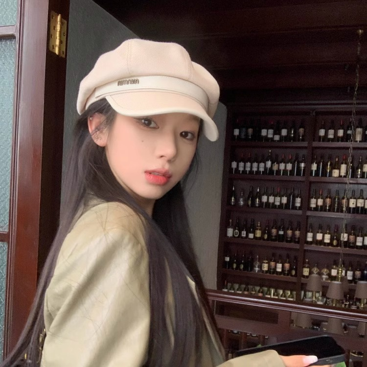 หมวกเบเร่ต์ลําลอง ทรงแปดเหลี่ยม ขนาดเล็ก สีดํา แฟชั่นฤดูใบไม้ผลิ และฤดูใบไม้ร่วง สไตล์ญี่ปุ่น สําหรับผู้หญิง