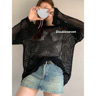 Doubleseven Star เสื้อเบลาส์ แขนยาว ผ้าถัก ฉลุลายดาว