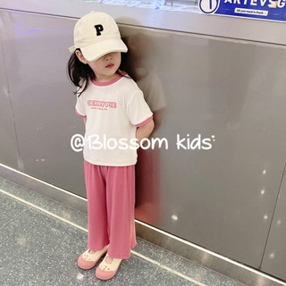 Blossom Kids Childrens Suit ชุดเด็ก เสื้อยืดแขนสั้น+กางเกงขายาว ผ้าเรยอน และกางเกงขากว้าง สไตล์เกาหลี สําหรับเด็กผู้หญิง