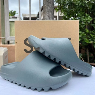 ของแท้ Yeezy Slide “Slate Marine” ID2349