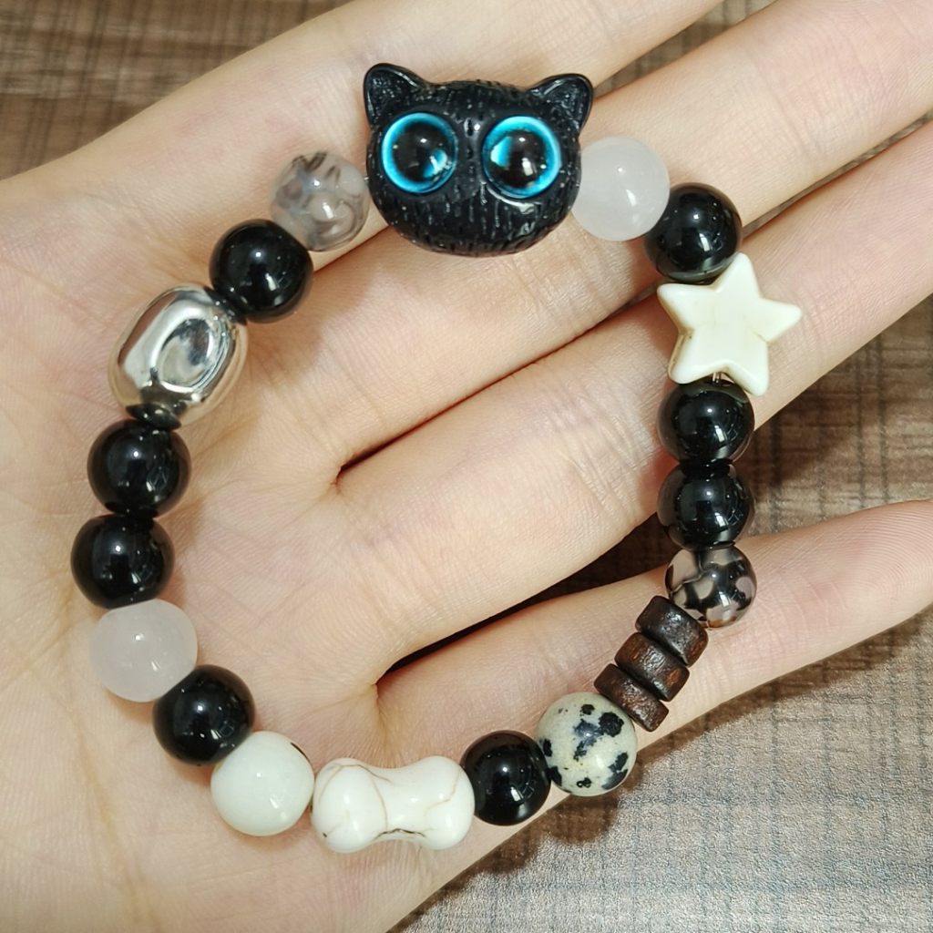 สร้อยข้อมือ ประดับลูกปัด จี้รูปการ์ตูนแมวน่ารัก สีดํา สําหรับผู้หญิง ราคา ถูกที่สุด ดีลบีเคเค แกลเลอรีภาพที่ 7