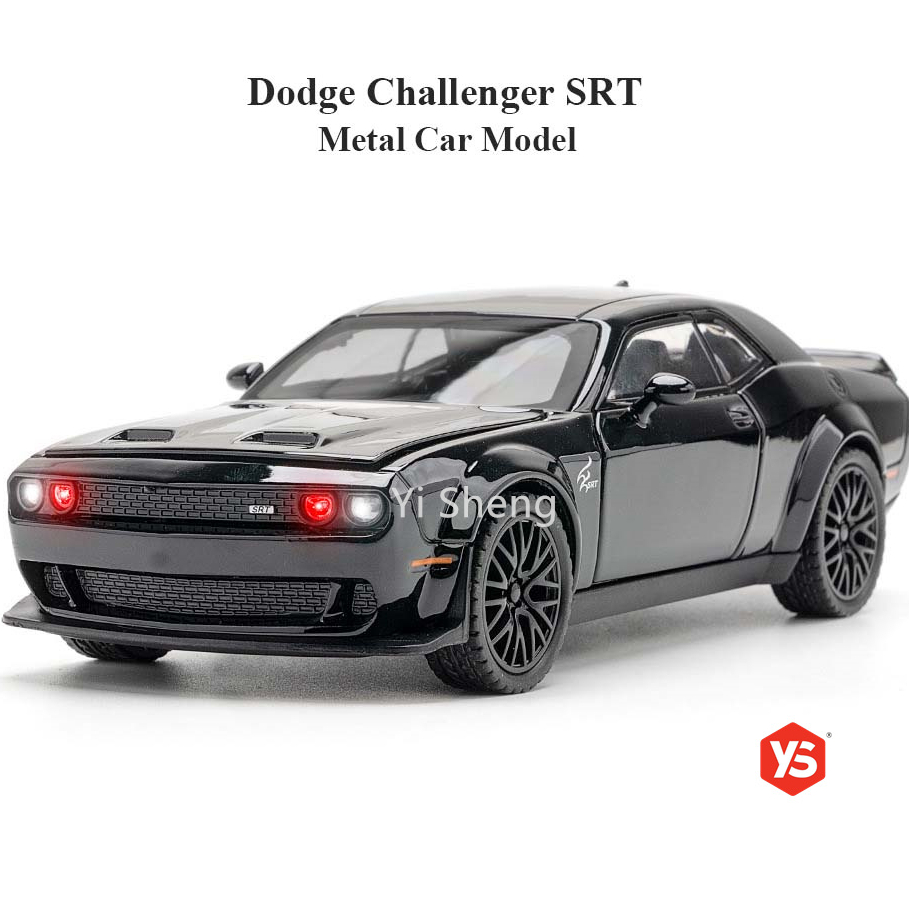โมเดลรถเหล็ก​ รถ​โมเดล​ [มีฐาน​มี​กล่อง]​ Dodge Challenger SRT - Fast Furious Dom​ ยาว 16cm สเกล 1/32 มีเสียง​มีไฟ​​ เปิด​ได้​หลา​ยส่วน
