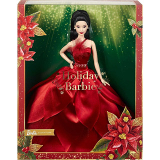 Barbie Signature 2022 Holiday Barbie Doll (Straight Black Hair) with Doll Stand Collectible Gift HCC05 ตุ๊กตาบาร์บี้ 2022 วันหยุดตุ๊กตาบาร์บี้ (ผมตรง) พร้อมขาตั้งตุ๊กตา ของขวัญสะสม HCC05