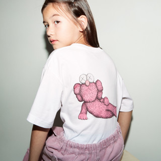 Uniqlo kaws เสื้อยืด แขนสั้น พิมพ์ลาย สําหรับแม่ และเด็กผู้ชาย 2023