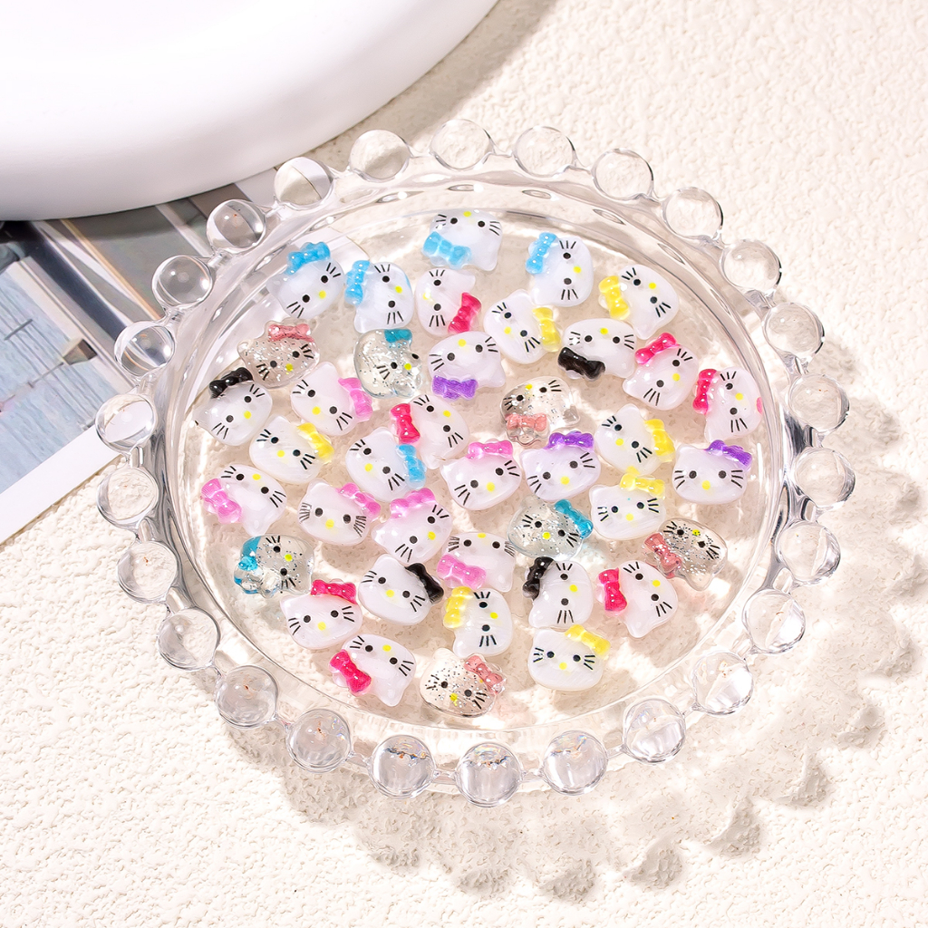 เครื่องประดับตกแต่งเล็บ เพชร รูปแมวเฮลโลคิตตี้ DIY 50 ชิ้น