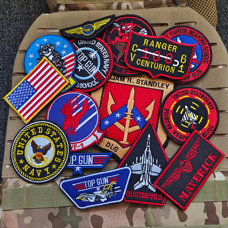 Top Gun Tom Cat เครื่องบินป้ายปักยุทธวิธีผ้า Patch Hook & Ring Fastener