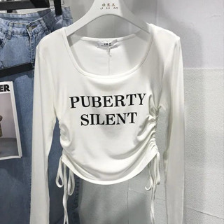 Suyan ใหม่ เสื้อยืดลําลอง แขนยาว คอกลม พิมพ์ลายตัวอักษร มีเชือกผูก สีขาว สําหรับสตรี