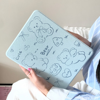 เคส ลายการ์ตูนหมีน่ารัก หมุนได้ 360 องศา พร้อมช่องใส่ดินสอ สําหรับ IPad 9.7 10.2 10.5 11 12.9 นิ้ว 2021 Mini 6 Air 5 4