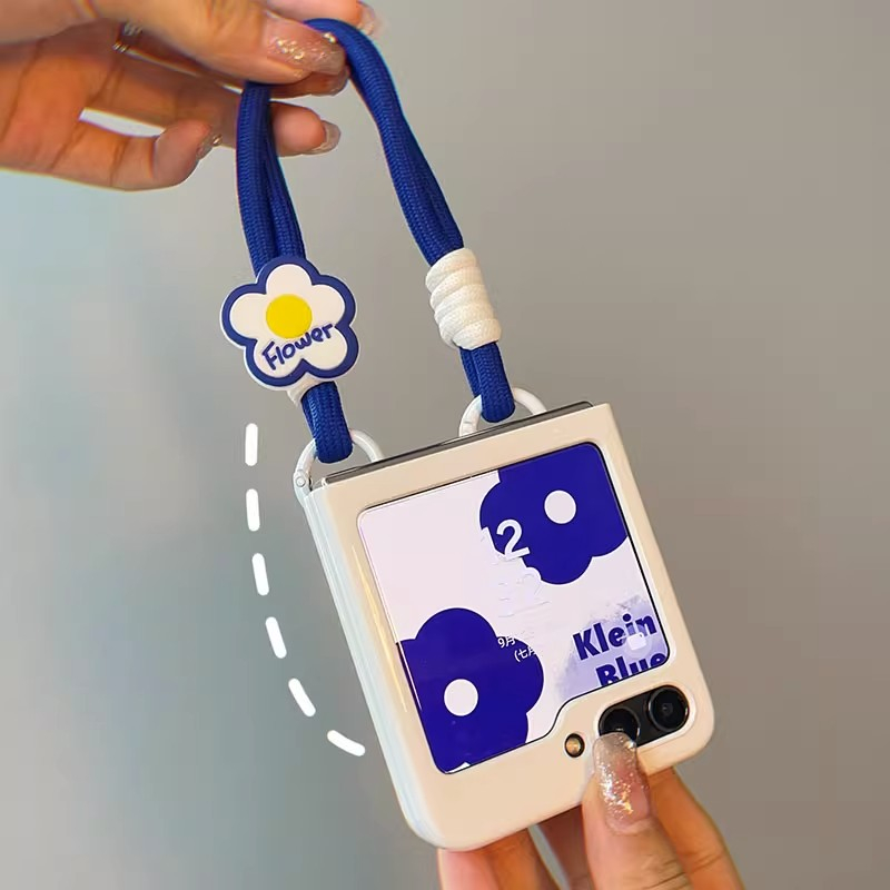 เคสน่ารัก Samsung Z Flip 5 6 พร้อมดอกไม้ซิลิโคนและสายผ้าสีน้ำเงิน Z Flip5/ZFlip5 Z Flip6/ZFlip6