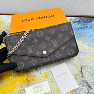 (1:1)Lv_ ใหม่ POCHETTE FÉLICIE กระเป๋าสตางค์แฟชั่น ทรงซองจดหมาย พร้อมกล่องใส่บัตร (พร้อมกล่อง) 02