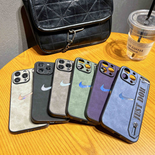 เคสโทรศัพท์มือถือ พร้อมสายคล้องข้อมือ หรูหรา สําหรับ เคส iPhone 15 plus 15 pro max 14 pro max case