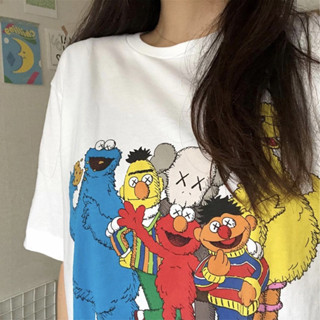 Uniqlo Ka ws เสื้อยืดแขนสั้น ผ้าตาข่าย สีแดง สีขาว สไตล์เกาหลี สําหรับผู้ชาย และผู้หญิง