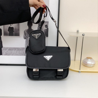 Prada กระเป๋าสะพายไหล่ลําลอง อเนกประสงค์ กันน้ํา มีหลายชั้น 2023