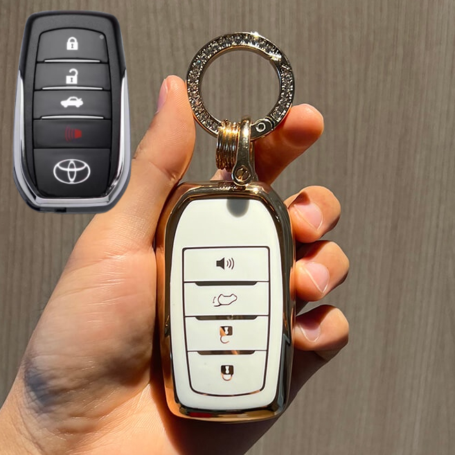 เคสกุญแจรถยนต์ TPU 3 ปุ่ม พร้อมพวงกุญแจ สําหรับ Toyota Fortuner Revo Altis Camry Yaris Vios Toyota All New Fortuner 2022 Fortuner GR Legender Sigma4 Camry 2022