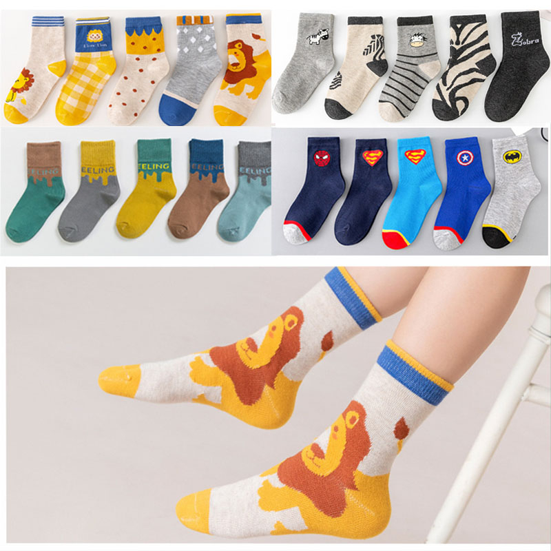 5 คู่ / ชุดถุงเท้าเด็กผู้ชายเหมาะสำหรับ 1-12 ปีฤดูใบไม้ผลิและฤดูใบไม้ร่วงสิงโตม้าลาย