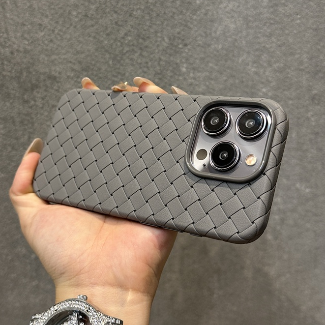 ใหม่ เคสโทรศัพท์มือถือ ไทเทเนียมถัก กันกระแทก กันตก ป้องกันเต็มเครื่อง กระจายความร้อน สีเทา สําหรับ iPhone 15 11 12 13 14 15 Pro Max 11 15 plus - รูปที่ 2