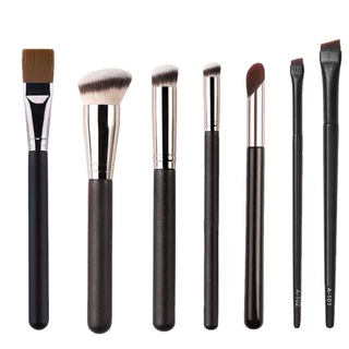 ชุดแปรงแต่งหน้า คอนซีลเลอร์ 270 191 สําหรับแต่งหน้า