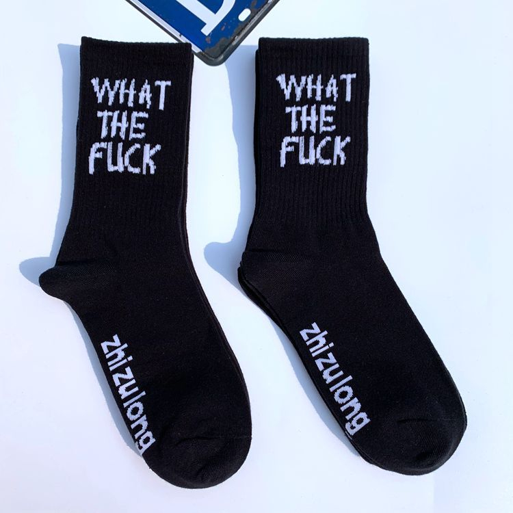 ถุงเท้ากีฬา พิมพ์ลายตัวอักษร สไตล์ฮิปฮอป สเก็ตบอร์ด สําหรับผู้ชาย และผู้หญิง