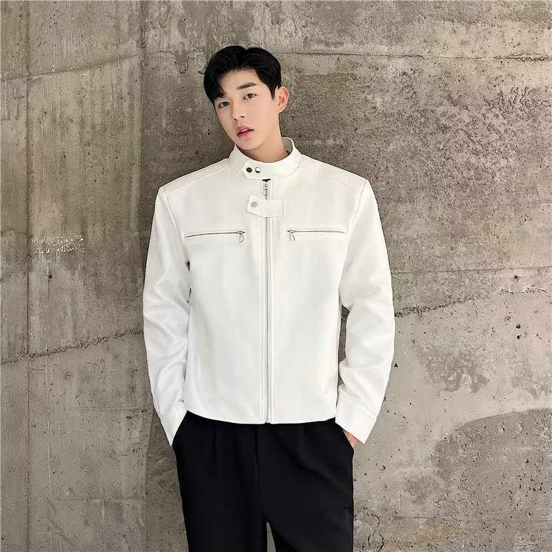 2023ฤดูใบไม้ร่วงStand-Up Collarรถจักรยานยนต์ไหล่เบาะเสื้อแจ็คเก็ตผู้ชายเกาหลีรุ่นเสื้อแจ็คเก็ตอินเทรนด์All-Match Casual Topอินเทรนด์ชายเสื้อผ้า