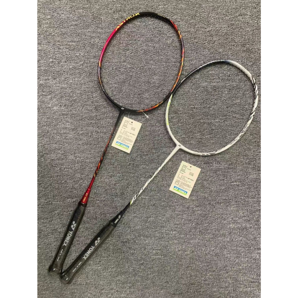 【จัดส่งในวันเดียวกัน】YONEX ไม้แบดมินตัน ASTROX 99 PRO Cherry ไม้แบดมินตันการฝึกอบรมการแข่งขันระดับมื