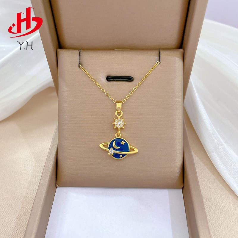 Y.H ดาวเคราะห์ เพชร 18K สีทอง สร้อยคอสแตนเลส จี้ทองแดง