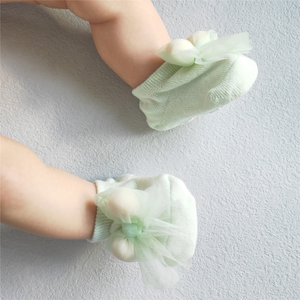 แฟชั่นเด็กทารก เด็กผู้หญิง ของขวัญ ชุดเด็กทารก กันลื่น ถุงเท้า พื้น รองเท้า พร้อมลูกไม้ โบ ที่คาดผม - รูปที่ 4