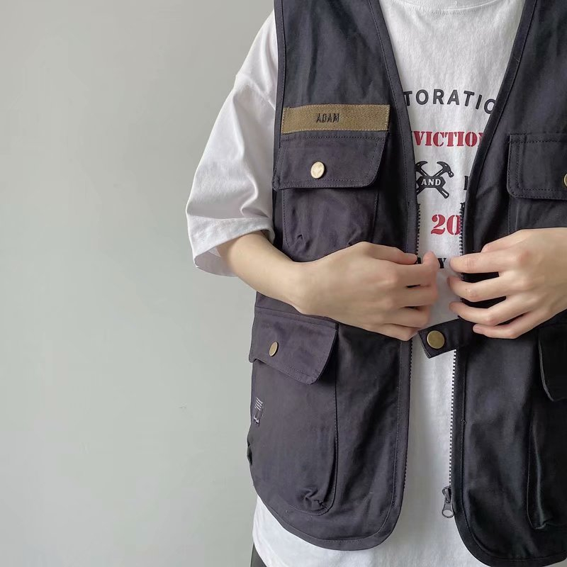 เสื้อแจ็กเก็ตแขนกุด มีหลายกระเป๋า สไตล์เกาหลี สําหรับคู่รัก