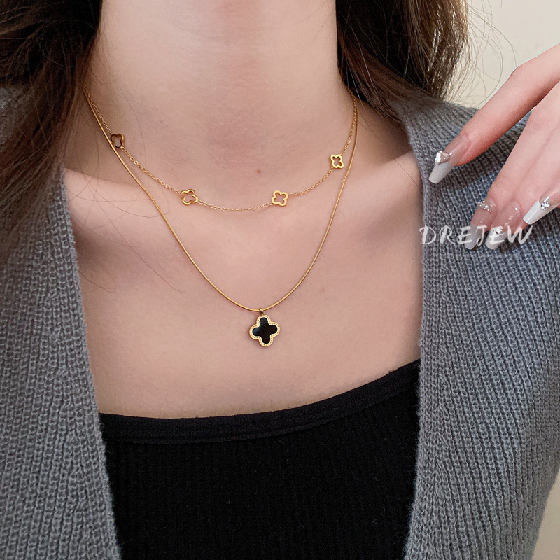 DREJEW สร้อยคอโซ่ไทเทเนียม สองชั้น จี้รูปกระดูกงู ดอกไม้ สไตล์เกาหลี กันแพ้ - รูปที่ 4