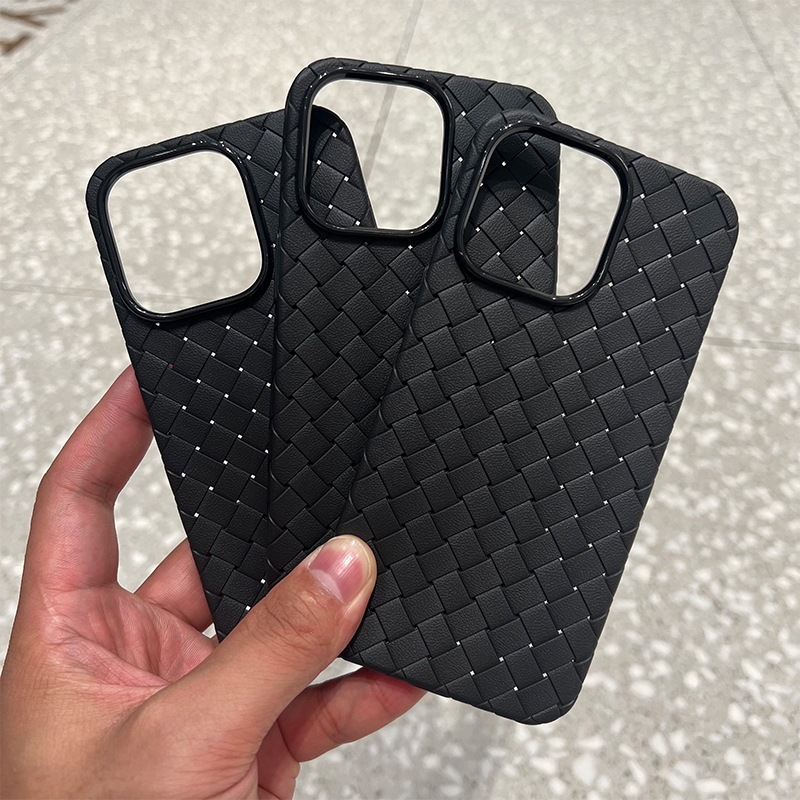 กาวนุ่มทอสีดําเข้ากันได้กับเคสโทรศัพท์ Apple 15promax สีทึบ Apple 14Pro ความร้อน 13 ระบายอากาศ 12Pro minimalist 11 บาง 15Pro ทนต่อการตก 15 พรีเมี่ยม