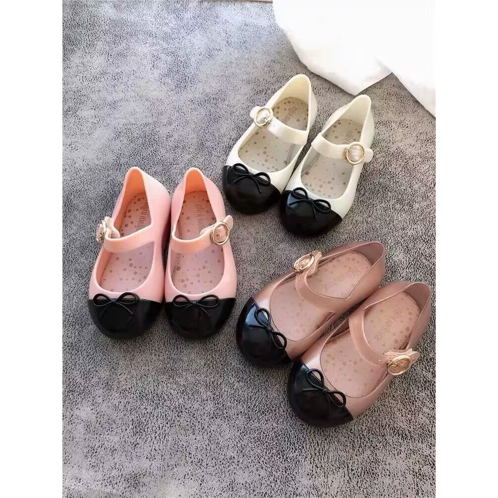 Melissa melissa รองเท้าบัลเล่ต์เด็กโบว์แบนรองเท้าแตะหญิง Baotou Velcro Jelly รองเท้า
