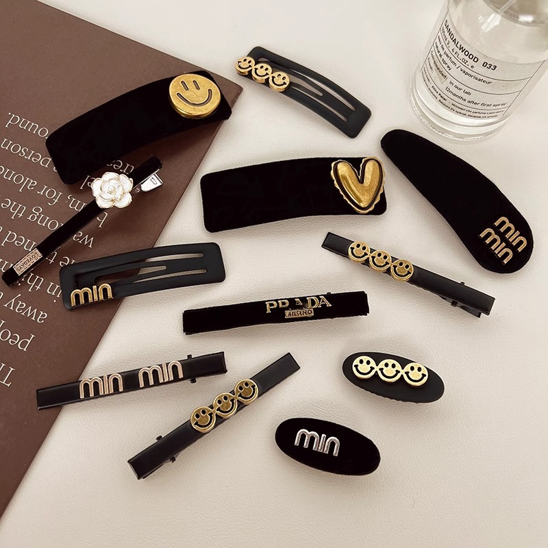 กิ๊บติดผม ลายหน้ายิ้ม สีดํา สไตล์เกาหลี น่ารัก ของขวัญวันเกิด สําหรับนักเรียนหญิง