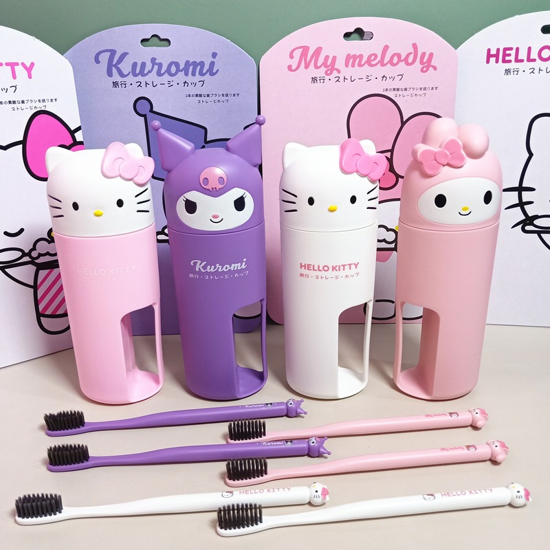 Swoan59 Sanrio ชุดถ้วยล้างแปรงสีฟัน อุปกรณ์อาบน้ําแบบพกพา Kuromi Melody ลายการ์ตูนน่ารัก เหมาะสําหรับการเดินทาง