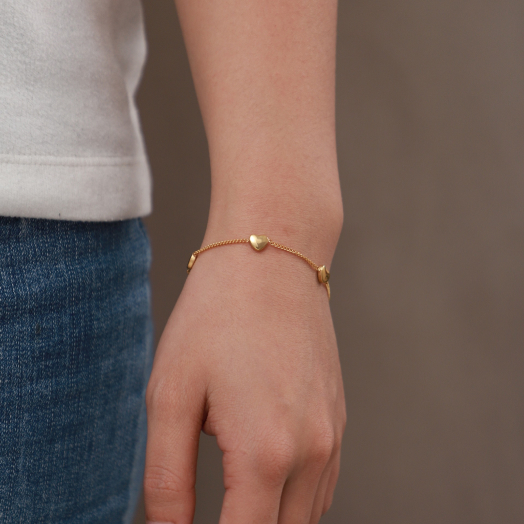 สร้อยข้อมือสแตนเลส เกรด 18K จี้รูปหัวใจน่ารัก ขนาดเล็ก สีทอง