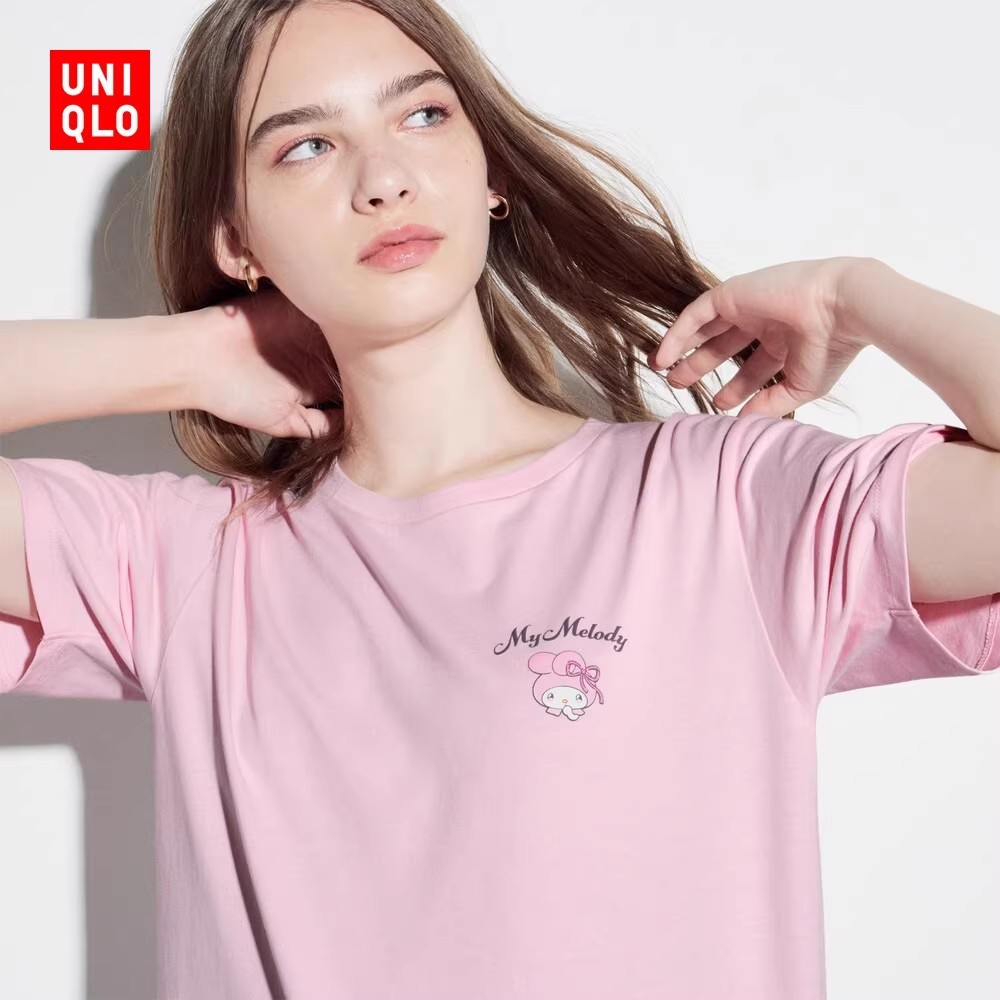 Uniqlo เสื้อยืด แขนสั้น พิมพ์ลาย Sanrio UT สําหรับผู้หญิง (UT) 468489