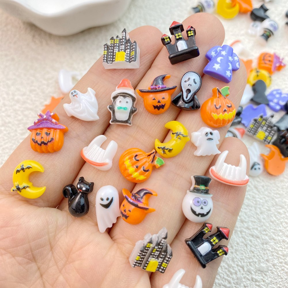 อุปกรณ์ตกแต่งเล็บเรซิ่น ลายการ์ตูนฮาโลวีน 3D แฮนด์เมด DIY หลากสี 30 ชิ้น