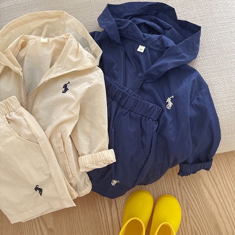 เสื้อแจ็กเก็ตกันหนาว แขนยาว ป้องกันรังสียูวี และกางเกง พิมพ์ลาย สไตล์บูติก สําหรับเด็กผู้ชาย และเด็กผู้หญิง อายุ 1-10 ปี