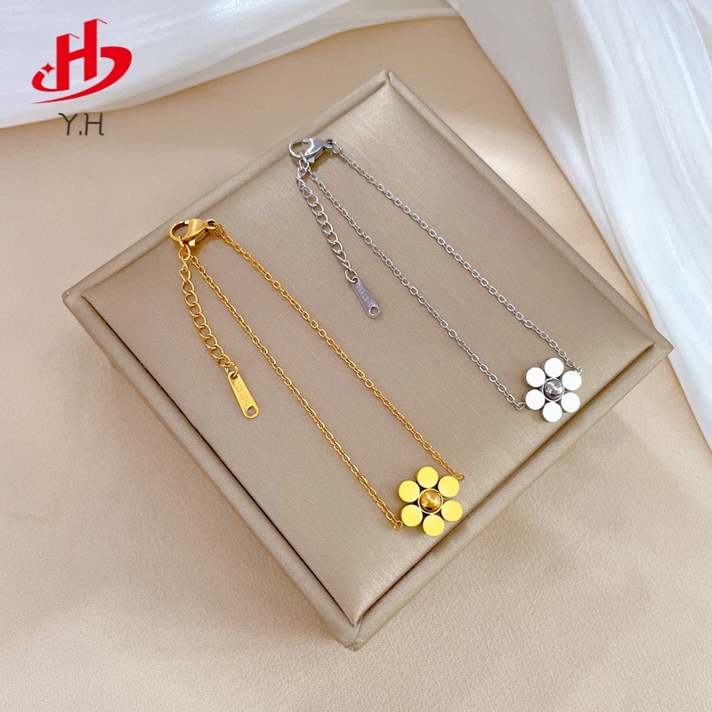Y.H 316L ดอกไม้ซัน 18K สีทอง กำไลข้อมือสแตนเลส