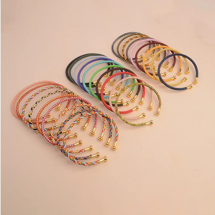 สร้อยข้อมือสายเชือกถักประดับลูกปัดสีทองสำหรับผู้หญิง thumbnail 5