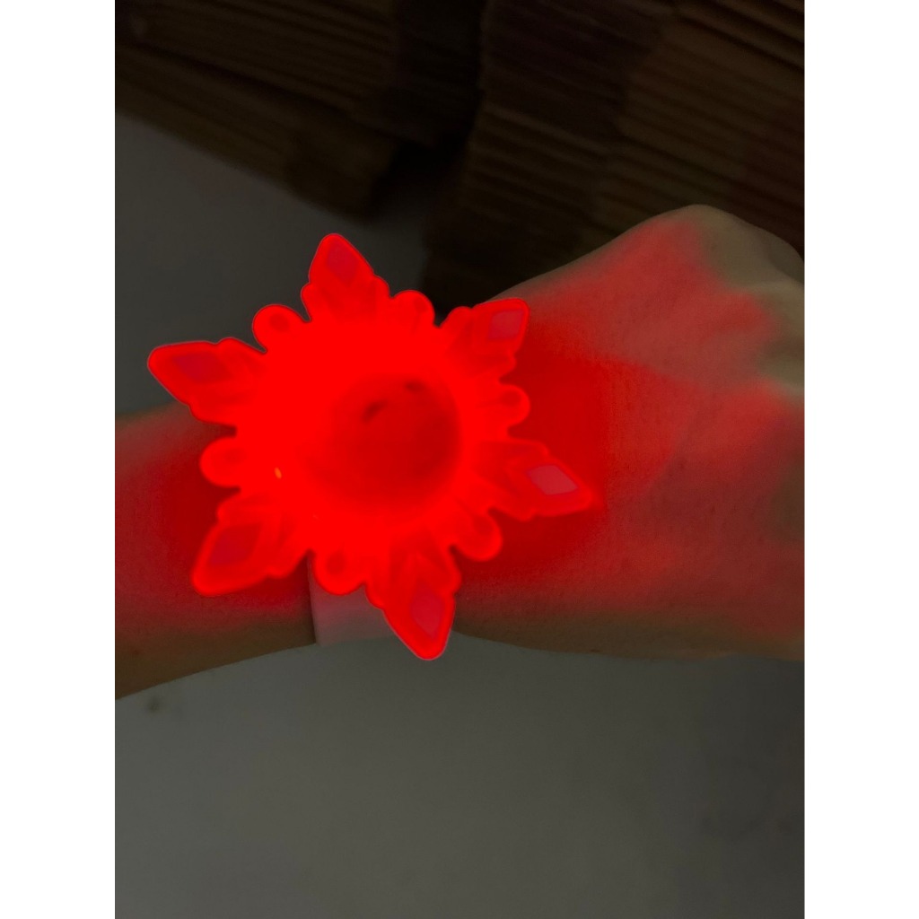 สร้อยข้อมือเรืองแสง Led ของเล่นเด็ก Disney ELSA/PAW PATROL ปาร์ตี้ โปรดปราน แขก วันเกิด แจก งานรื่นเริง ผี ปาร์ตี้ฮาโลวีน ตกแต่ง ของขวัญเด็ก🎅🏼🤶🏻🎄✨ สายรัดข้อมือคริสมาสต์ เทศกาล - รูปที่ 3