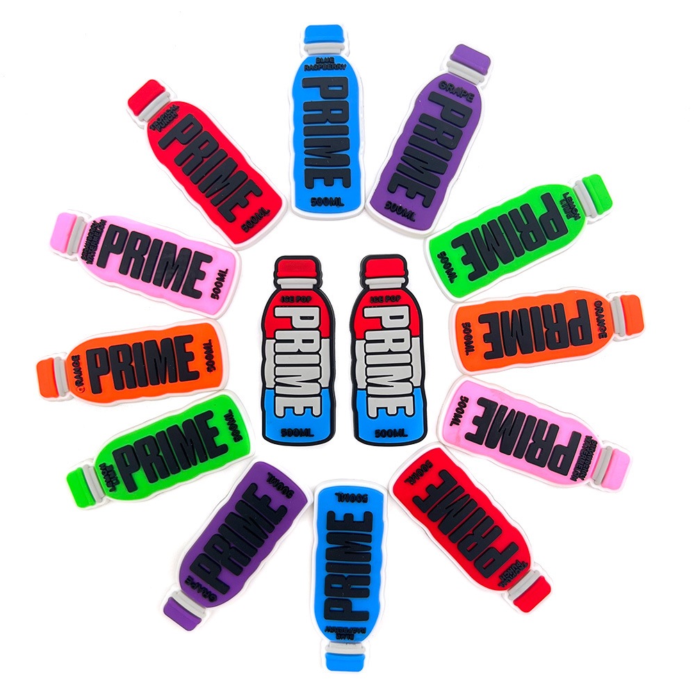 ใหม่ จิ๊บบิทซ์ ลายการ์ตูนเครื่องดื่ม crocs Charms DIY สําหรับตกแต่งรองเท้าเด็กผู้ชาย ของขวัญคริสต์มาส 1 ชิ้น