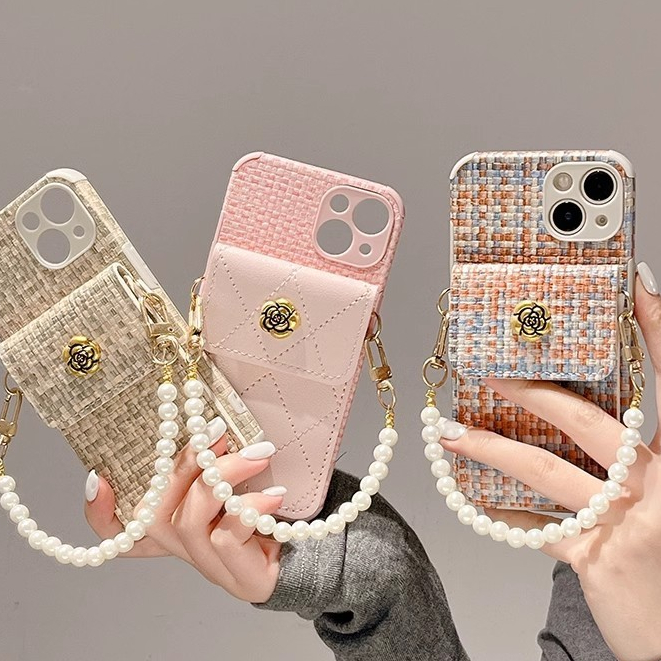 เคสโทรศัพท์มือถือหนังนิ่ม ลายดอกคามิเลีย ประดับไข่มุก พร้อมช่องใส่บัตร สําหรับ iPhone 15 14 11 12 13 Pro