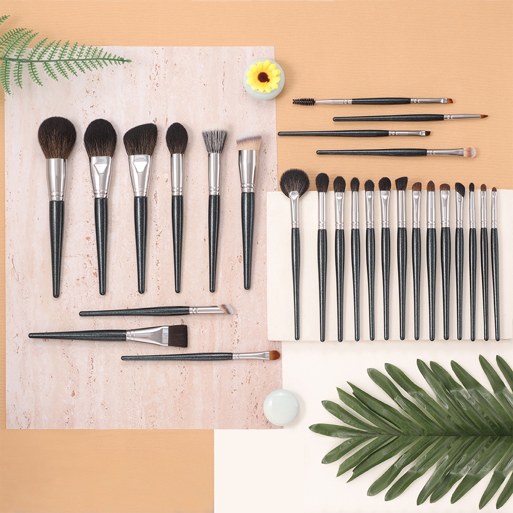 【OVW】 แปรงอายแชโดว์ แปรงอายไลเนอร์ ขนแพะ สีฟ้า 1 ชิ้น XKL